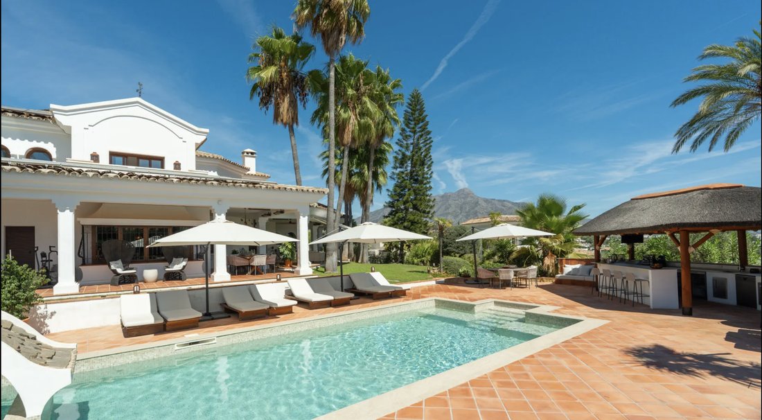 Villa a La Quinta, Benahavís, Andalusia 5 - 19188616