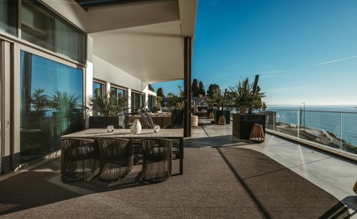 Penthouse in Olhos de Agua, Algarve, Portugal 1