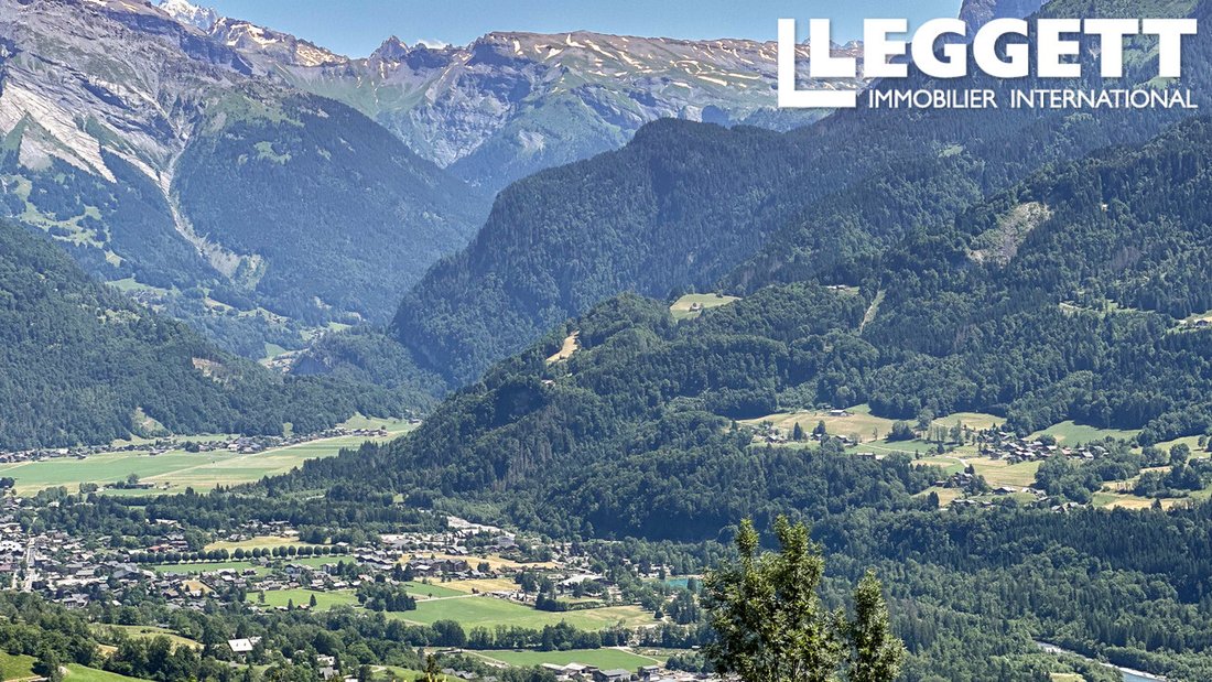 Chalet in Verchaix, Auvergne-Rhône-Alpes, France 4 - 16801487