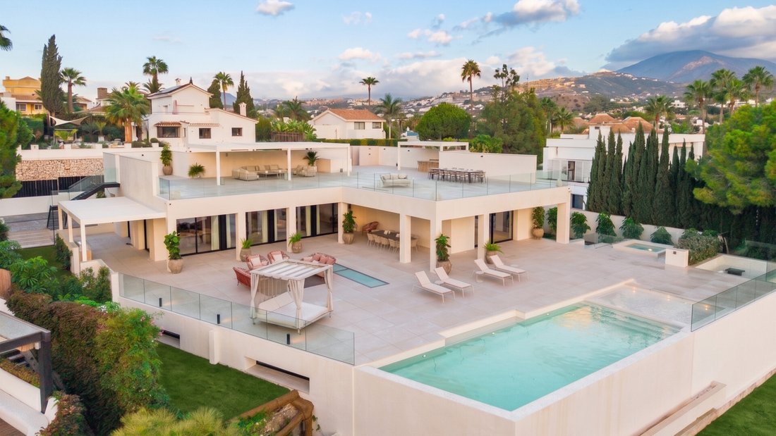 Villa en Nueva Andalucía, Marbella, España 1 - 19184499