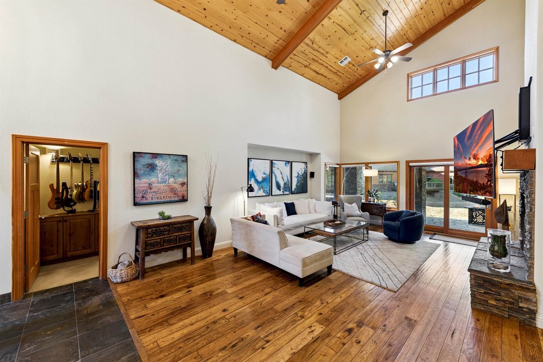House in Truckee, California, United States 5 - 19184741