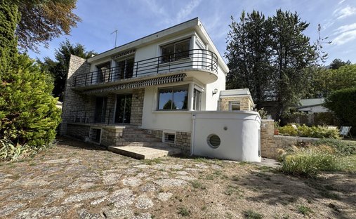 Maison à Mexique, Le Pecq, France 1