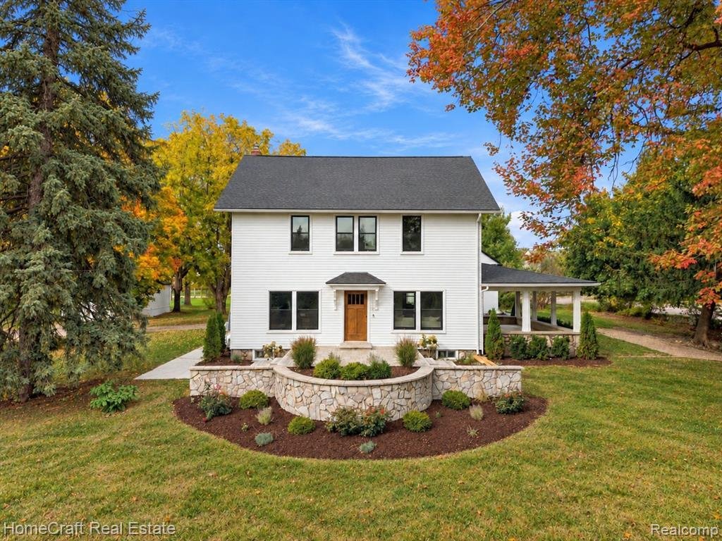 House in South Lyon, Michigan, United States 1 - 19185512