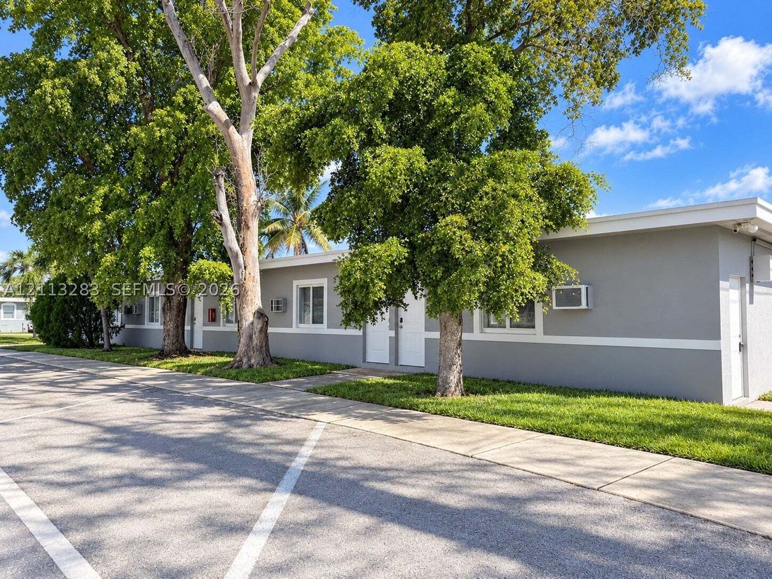 Hialeah, Florida, United States 5 - 19185182