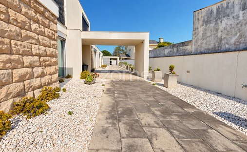 Haus in Gulpilhares e Valadares, Distrikt Porto, Portugal 1