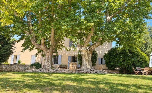 Apartamento en Le Tholonet, Provenza-Alpes-Costa Azul, Francia 1