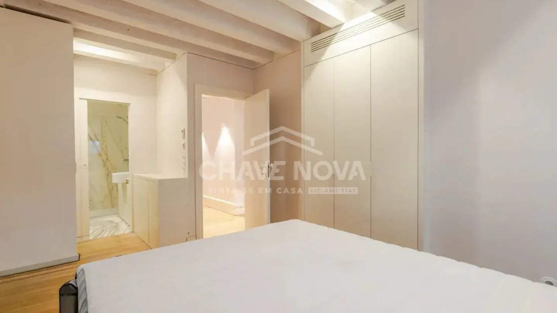 Apartment in Cedofeita, Santo Ildefonso, Se, Miragaia, Sao Nicolau e Vitoria, Porto District, Portugal 2 - 19188045
