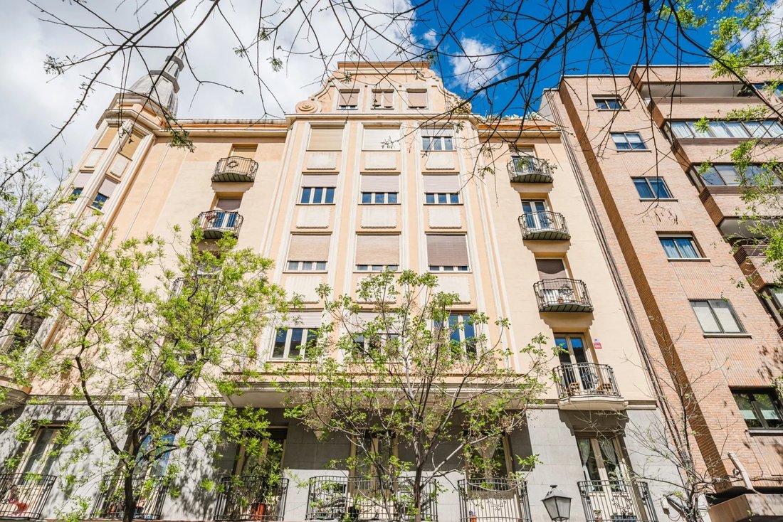 Apartment in Chamberi, Madrid, Spain 2 - 19186846