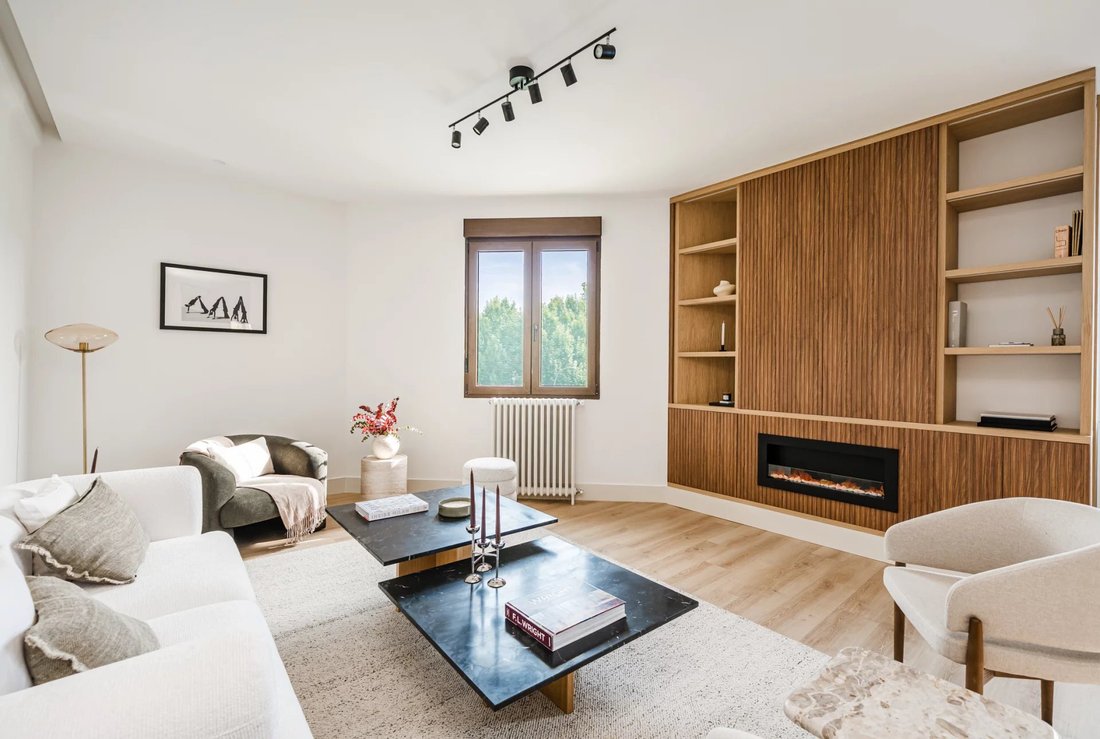 Apartment in Chamberi, Madrid, Spain 5 - 19186256