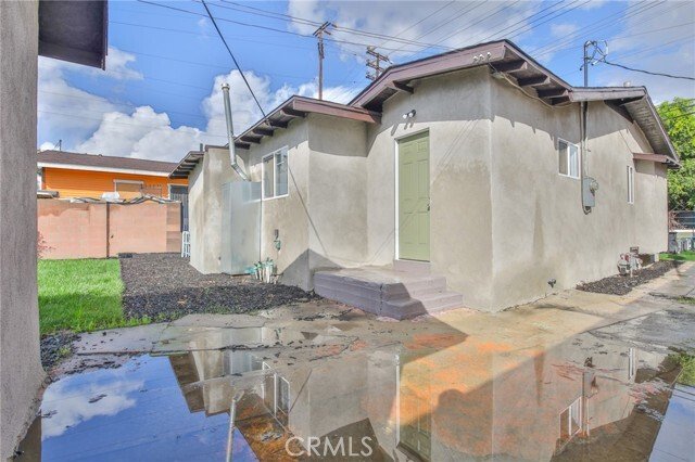 Los Angeles, California, United States 3 - 19184393