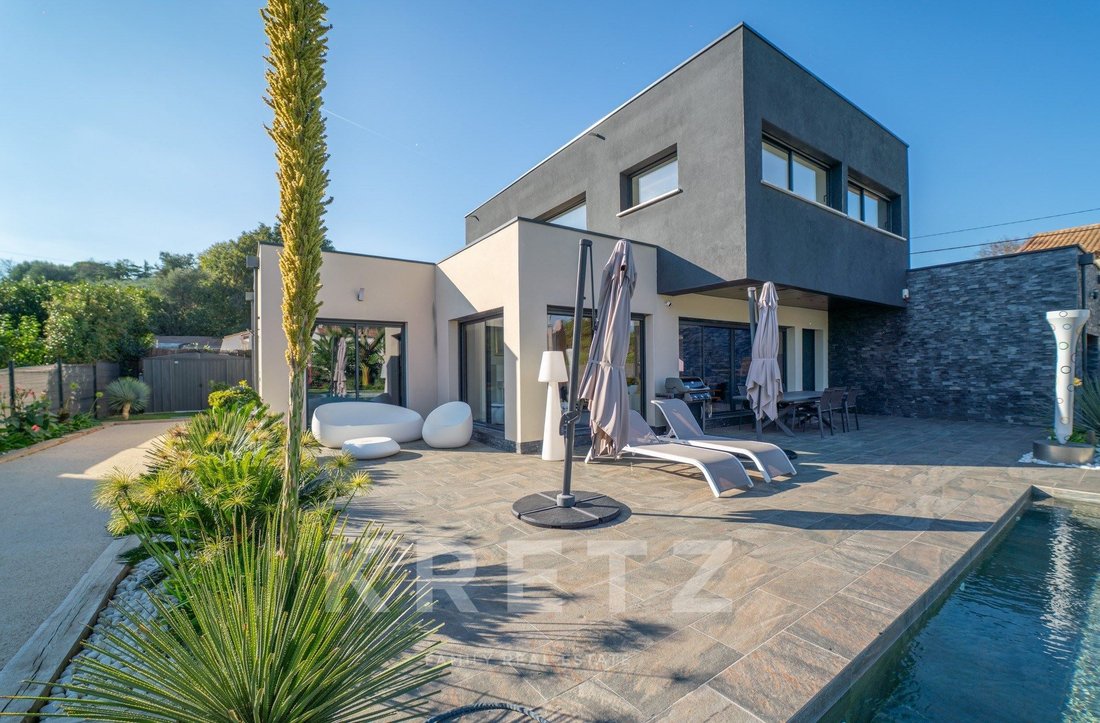 Villa a Capouchiné, Nîmes, Francia 3 - 19188644