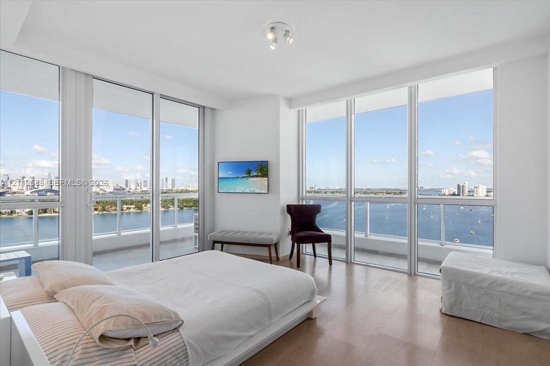 Condo in Miami Beach, Florida, United States 4 - 19185905