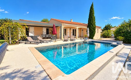 Casa en Hôtel de Ville, Morieres-les-Avignon, Francia 1