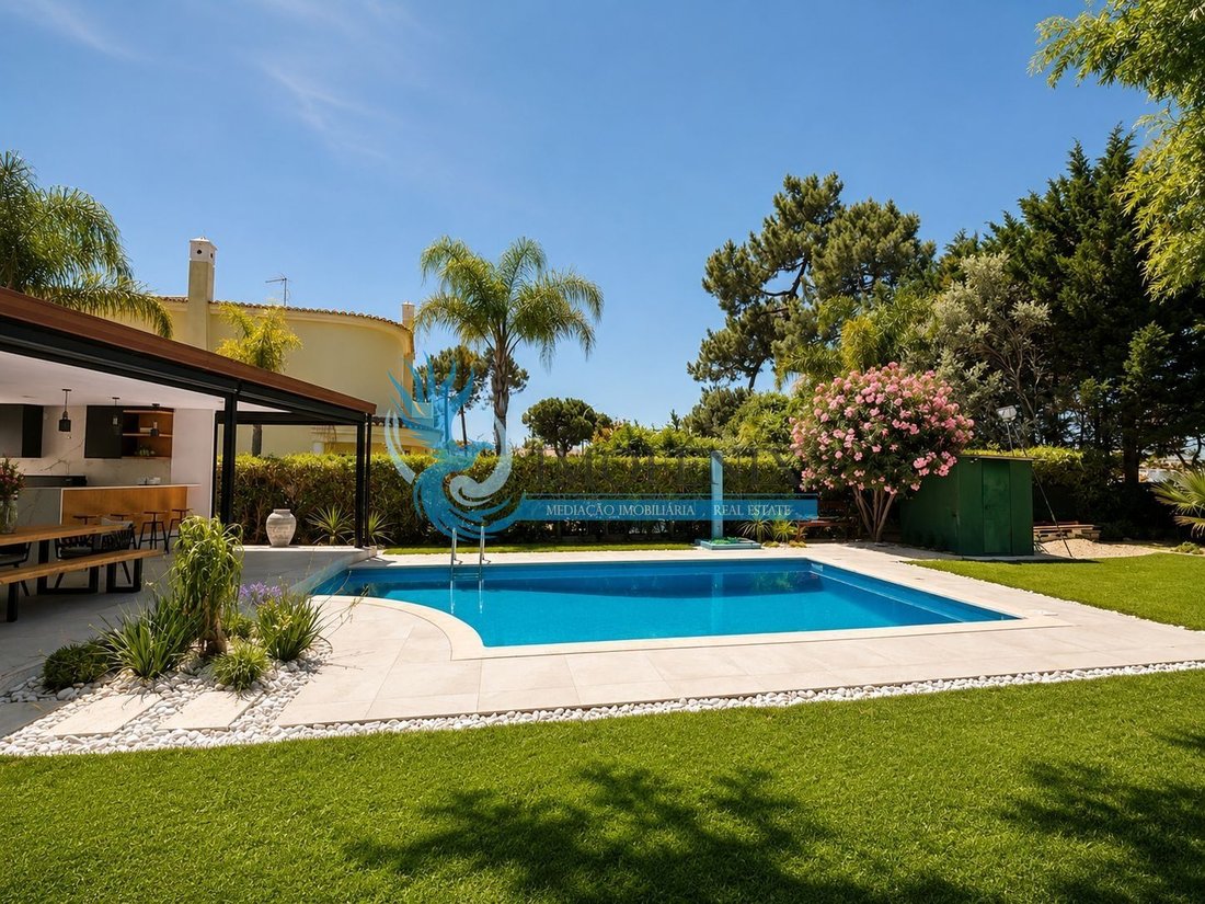 Villa in Vilamoura, Quarteira, Algarve 2 - 19186601