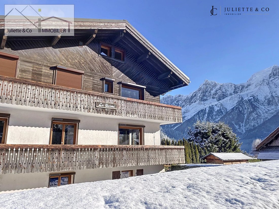 Chalet in Les Houches, Auvergne-Rhône-Alpes, France 3 - 19187598