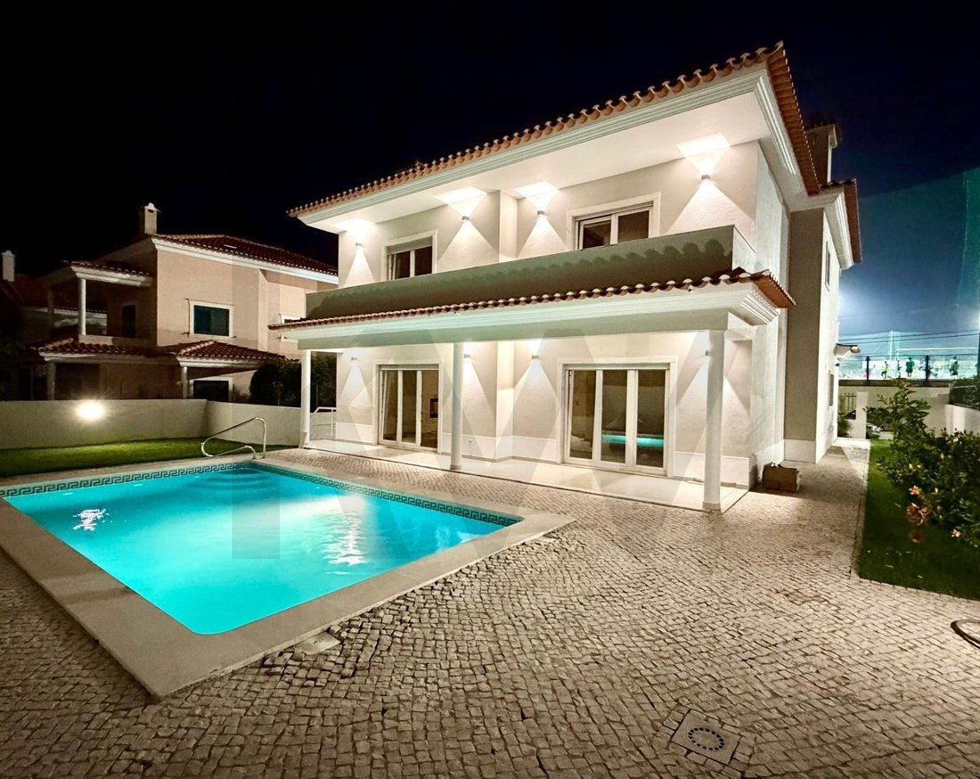Townhouse en Cascais y Estoril, Distrito de Lisboa, Portugal 4 - 19188540