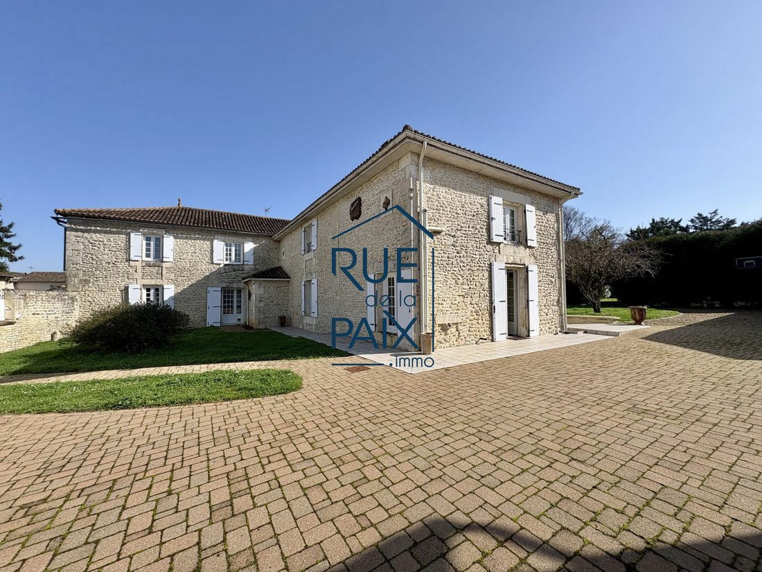 Maison à Cissé, Nouvelle-Aquitaine, France 2 - 19187549