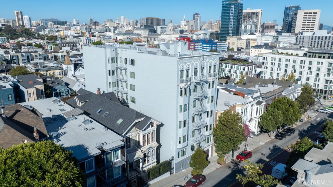 San Francisco, California, United States 2 - 19184455