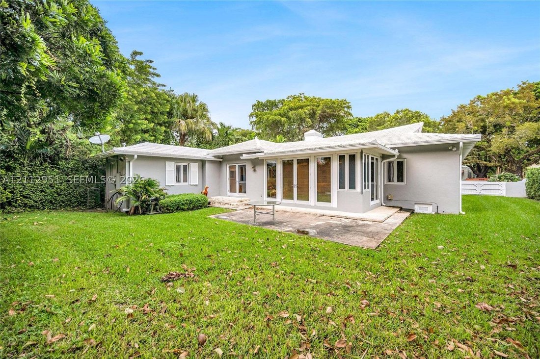 Casa en Coral Gables, Florida, Estados Unidos 1 - 19185153