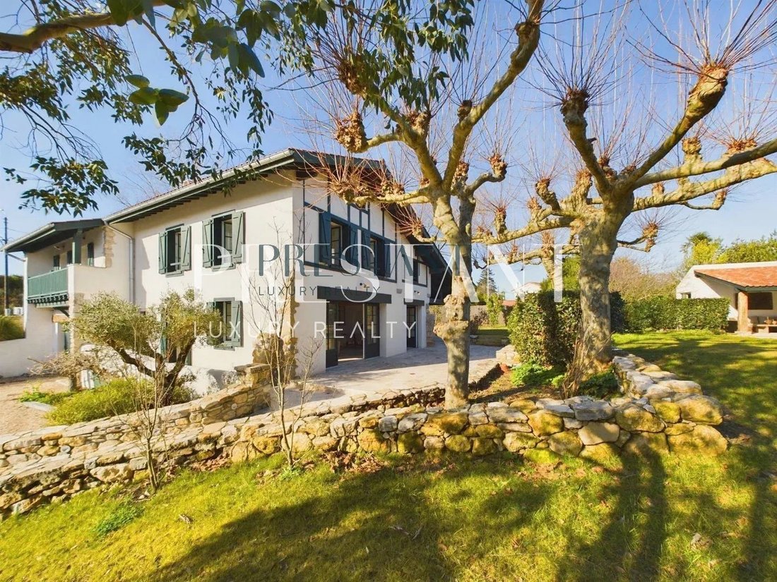 Casa a Bidart, Nuova Aquitania, Francia 2 - 19183178