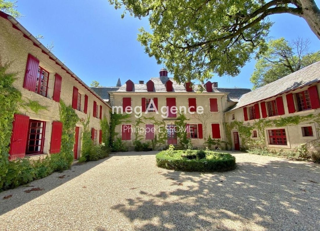 House in Saint-Pierre-de-Trivisy, Occitania, France 3 - 19186232