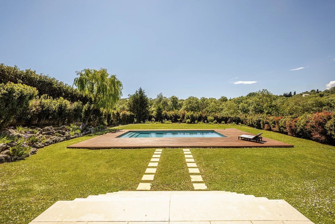 Villa in Valbonne, Provence-Alpes-Côte d'Azur, France 3 - 19187623