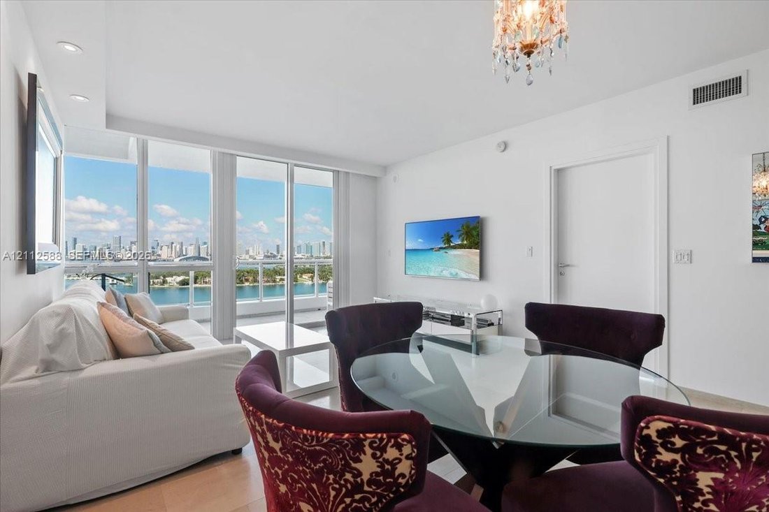 Condo in Miami Beach, Florida, United States 2 - 19185905