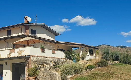 Villa in Fara in Sabina, Latium, Italien 1