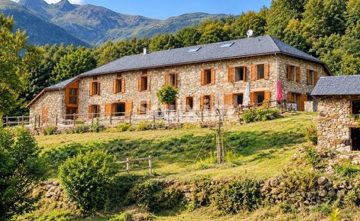 Maison à Nord, Foix, France 1