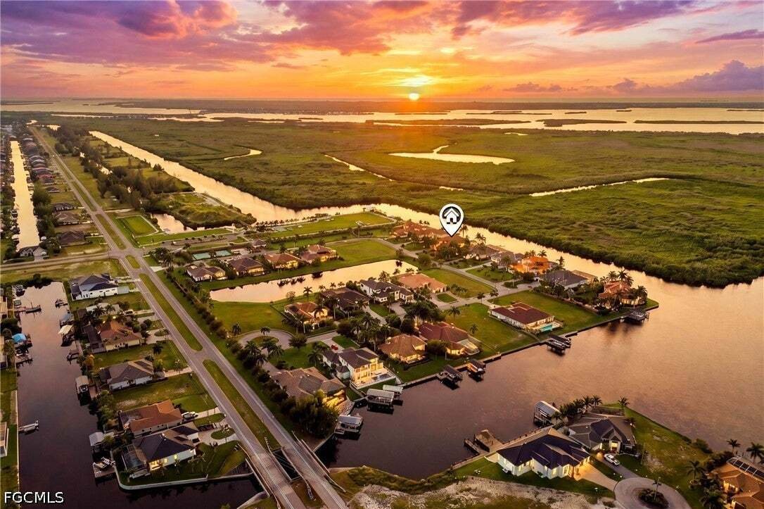 Casa en Cabo Coral, Florida, Estados Unidos 4 - 19185055