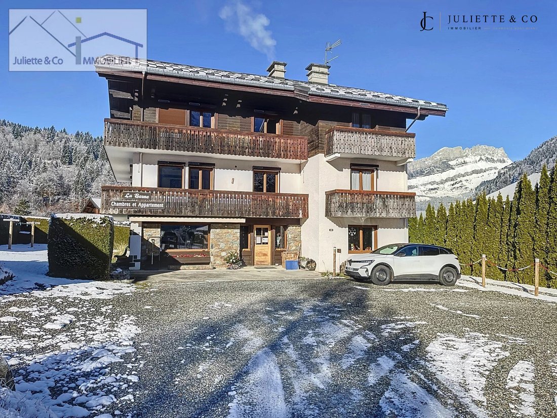 Chalet in Les Houches, Auvergne-Rhône-Alpes, France 2 - 19187598