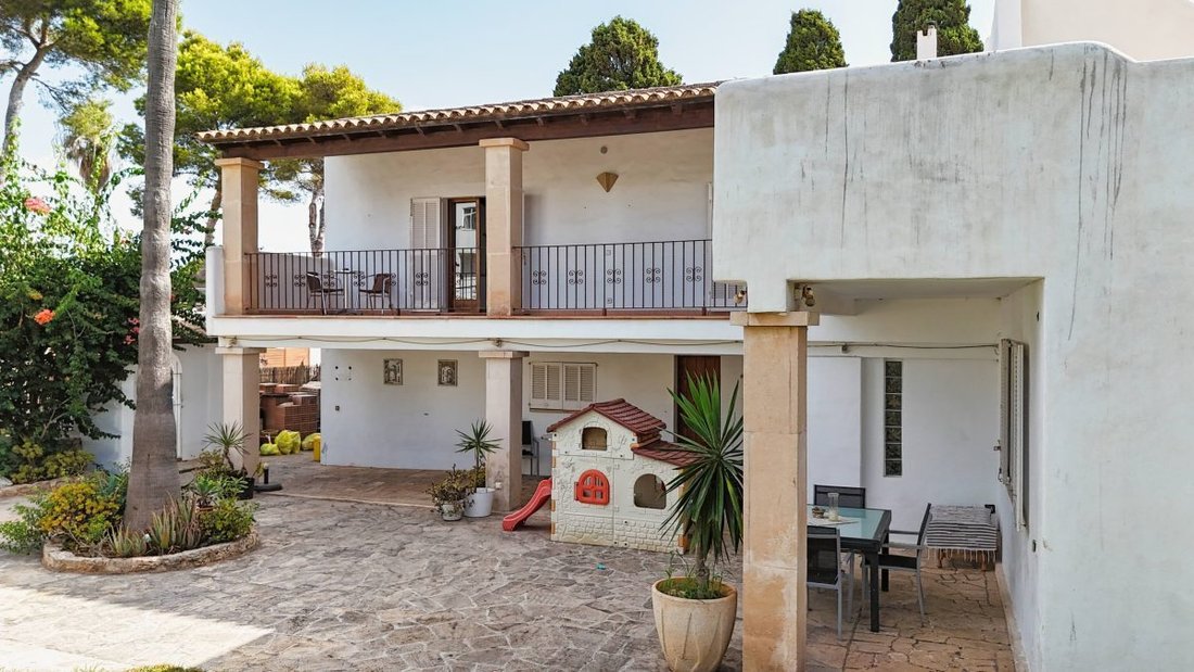Villa in Cala d'Or, Santanyi, Balearic Islands 3 - 19186013