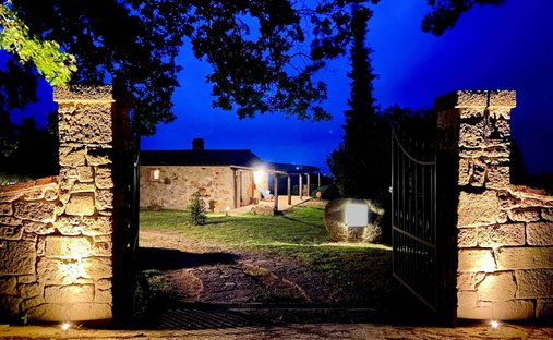 Casa di campagna a Sassofortino, Toscana, Italia 1