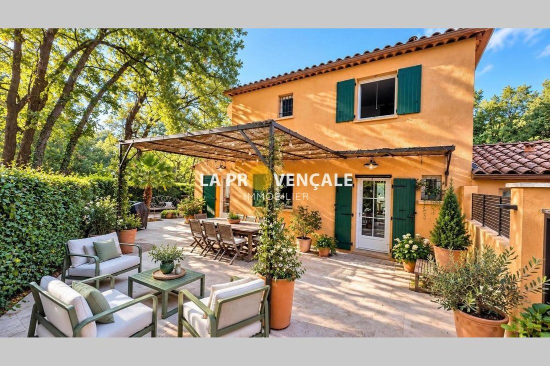 Villa à Châteauneuf-le-Rouge, Provence-Alpes-Côte d'Azur, France 1 - 19186202
