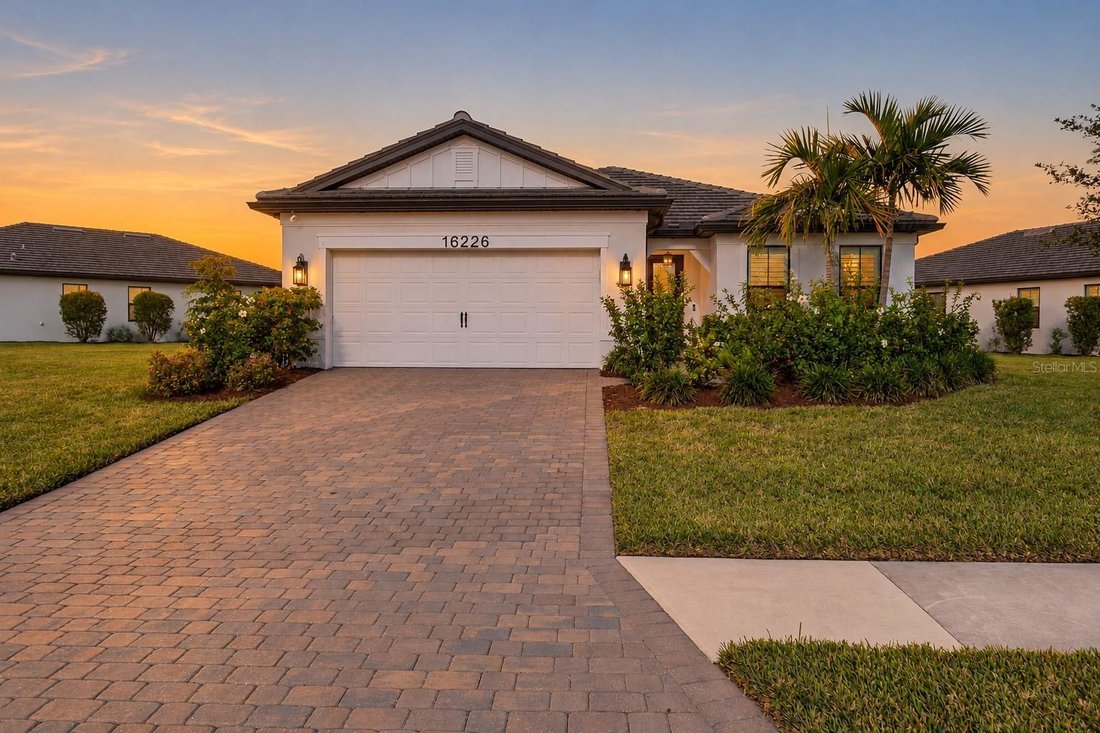 House in Lakewood Ranch, Florida, United States 2 - 19185039