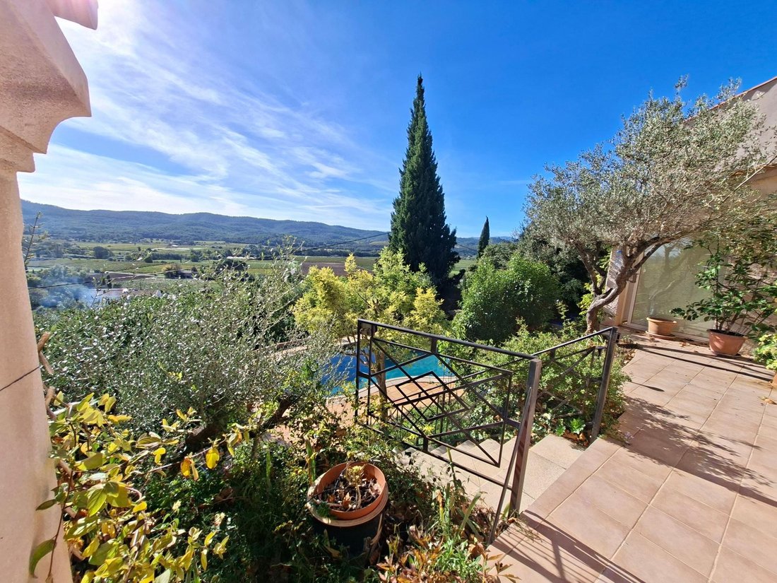 Casa en Montfort-sur-Argens, Provenza-Alpes-Costa Azul, Francia 4 - 19189095