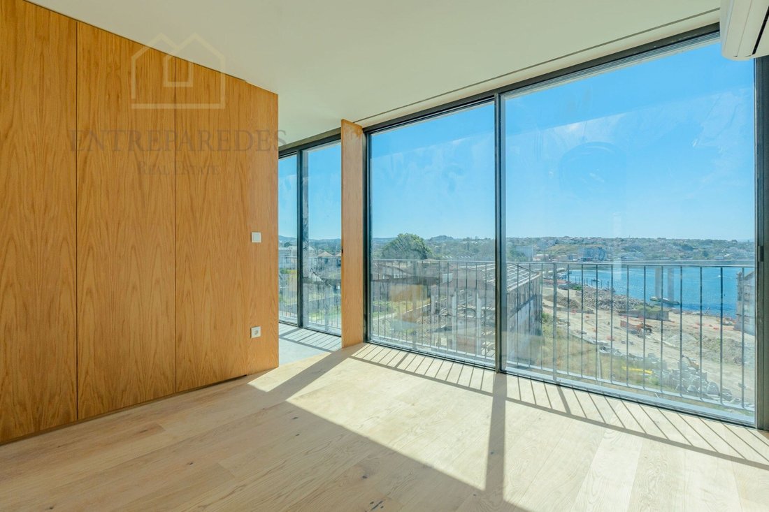 Apartamento en Campanha, Distrito de Oporto, Portugal 1 - 19186352