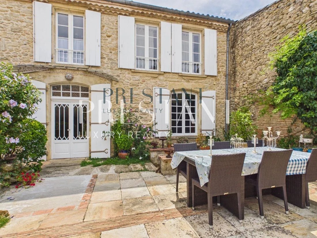 Casa en Gironde-sur-Dropt, Nueva Aquitania, Francia 1 - 19152061