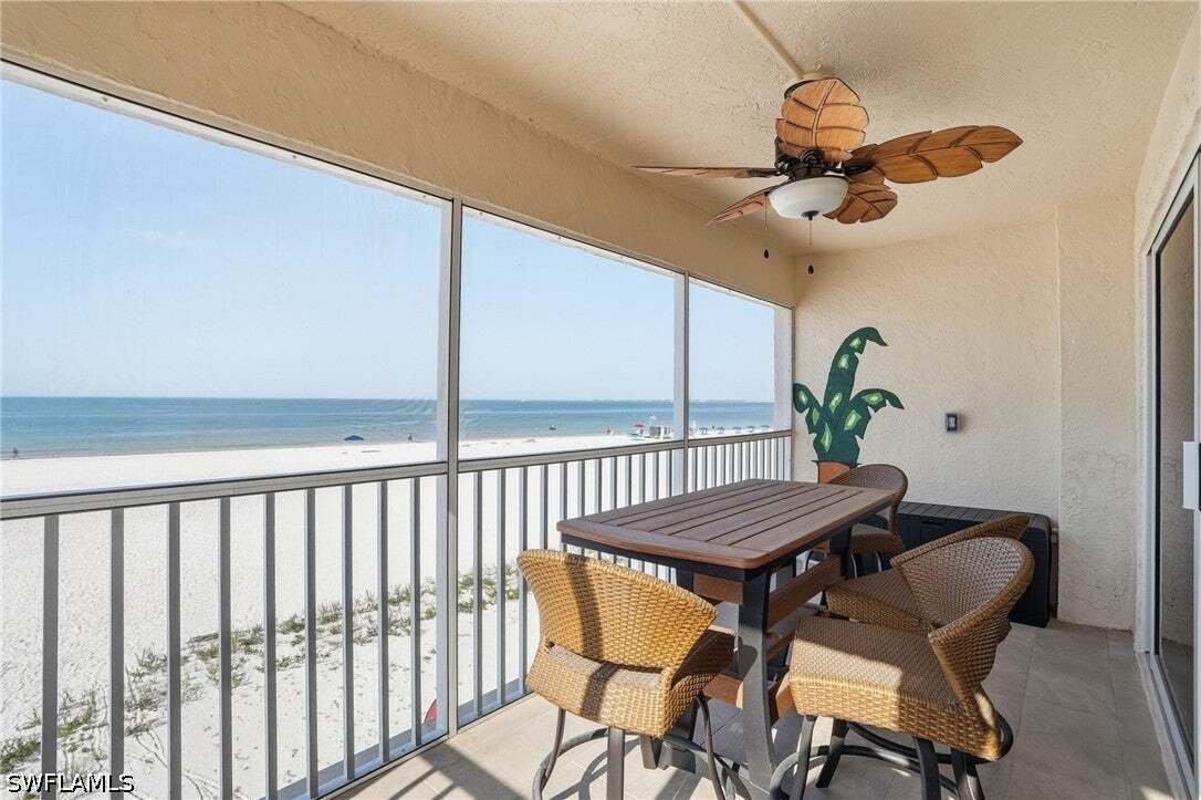 Condominio en Fort Myers Beach, Florida, Estados Unidos 3 - 19185021