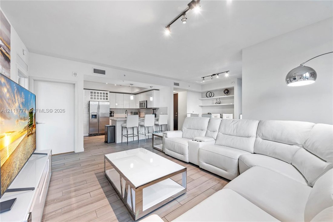Condo in Miami, Florida, United States 5 - 19185909