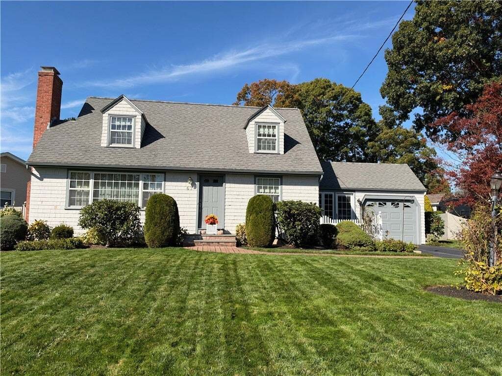 House in Cranston, Rhode Island, United States 1 - 19184583
