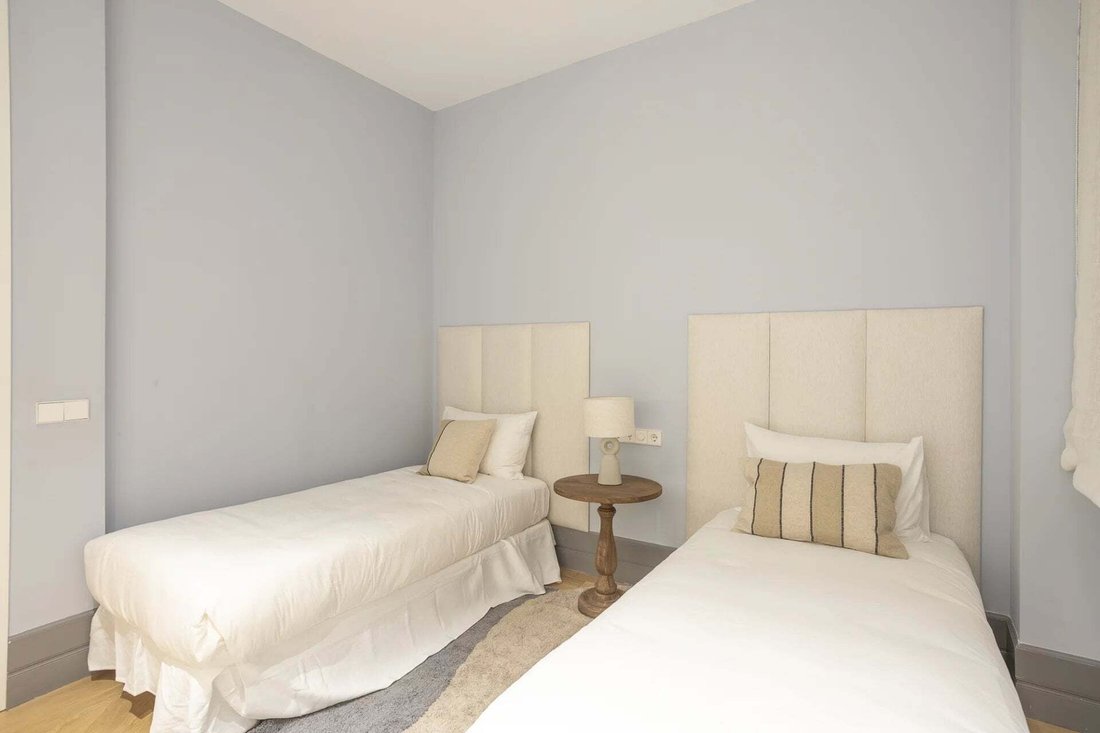 Appartement à Chamberí, Madrid, Espagne 3 - 19188152
