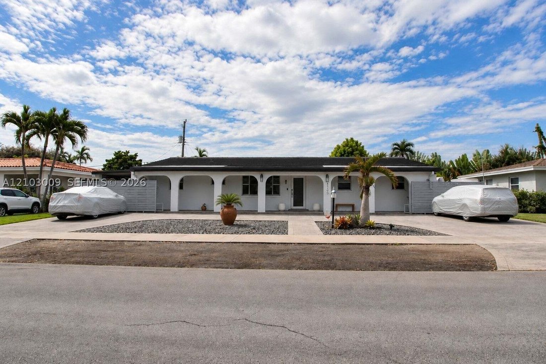 House in Miami, Florida, United States 1 - 19185187