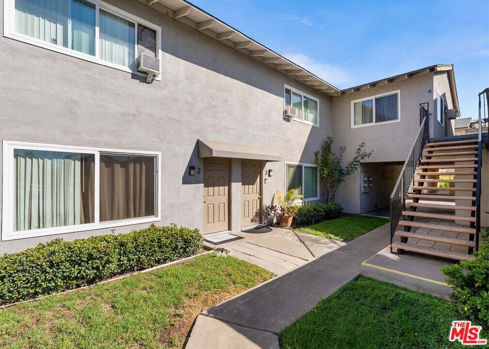 La Habra Heights, California, United States 5 - 19185248