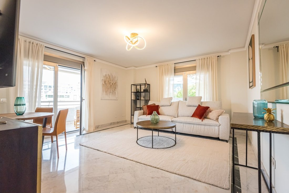 Appartement à Puerto Banús, Marbella, Espagne 3 - 19186578