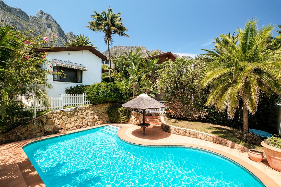 Casa a Camps Bay, Costa Atlantica, Città del Capo 1 - 19184654