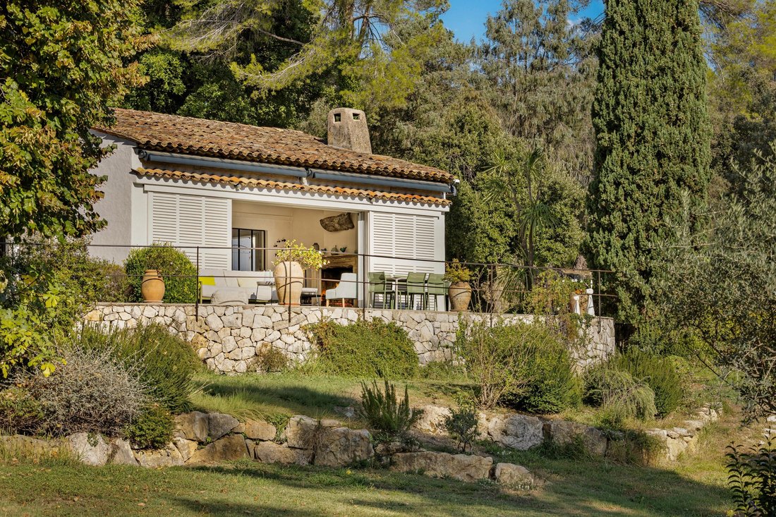 Casa a Le Rouret, Provenza-Alpi-Costa Azzurra, Francia 3 - 19186724