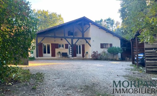 Maison à La Brède, Nouvelle-Aquitaine, France 1