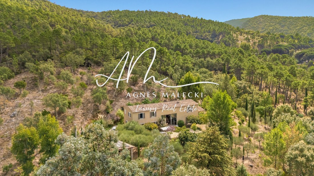 Finca en La Môle, Provenza-Alpes-Costa Azul, Francia 3 - 19188265