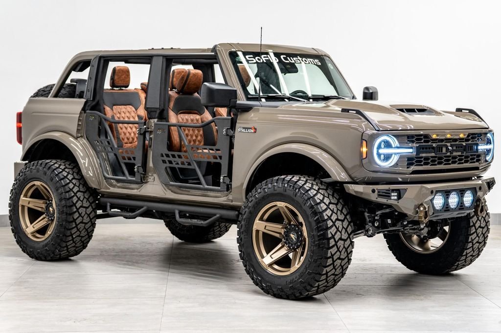 Ford Bronco 4X4 in Fort Lauderdale, FL, United States 3 - 19186185